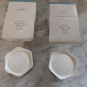 Avon Here's My Heart Cream Sachet Vintage